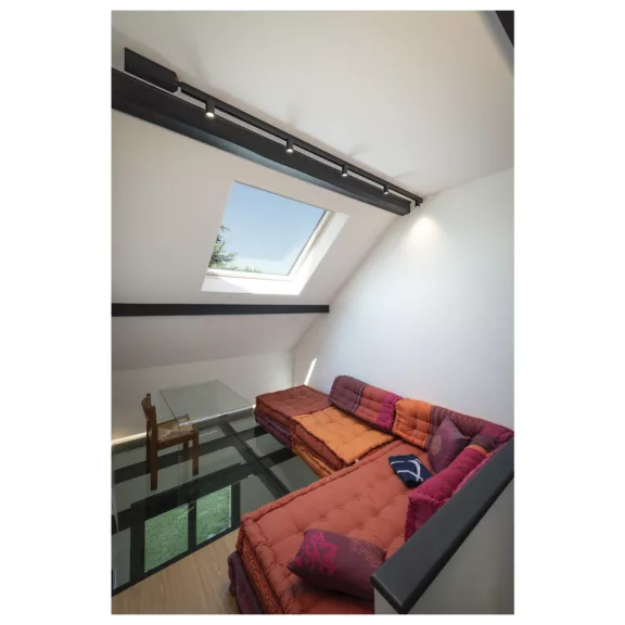 NUMINOS® XS 48V fekete 8.7W 620lm 2700K CRI90 40° állítható LED spot lámpa 48V-os alacsony feszültségű sínhez