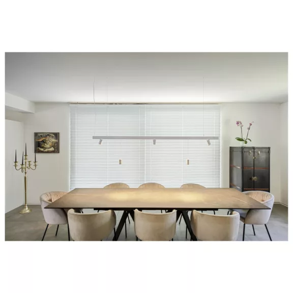 NUMINOS® XS 48V fehér 8.7W 650lm 2700K CRI90 40° állítható LED spot lámpa 48V-os alacsony feszültségű sínhez