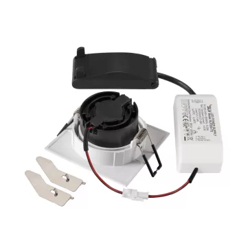   NEW TRIA 68 fehér 2700K 60° szögletes billenthető mennyezeti süllyesztett LED spot lámpa