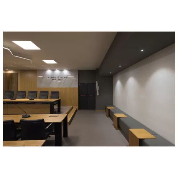 SLVTECH PANEL V 625 fehér kazettás álmennyezetbe helyezhető alacsony kápráztatású LED panel